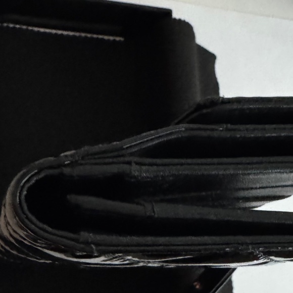 CHANEL - Black Patent Quilted Leather Flap Wallet - Picture 8 of 12
